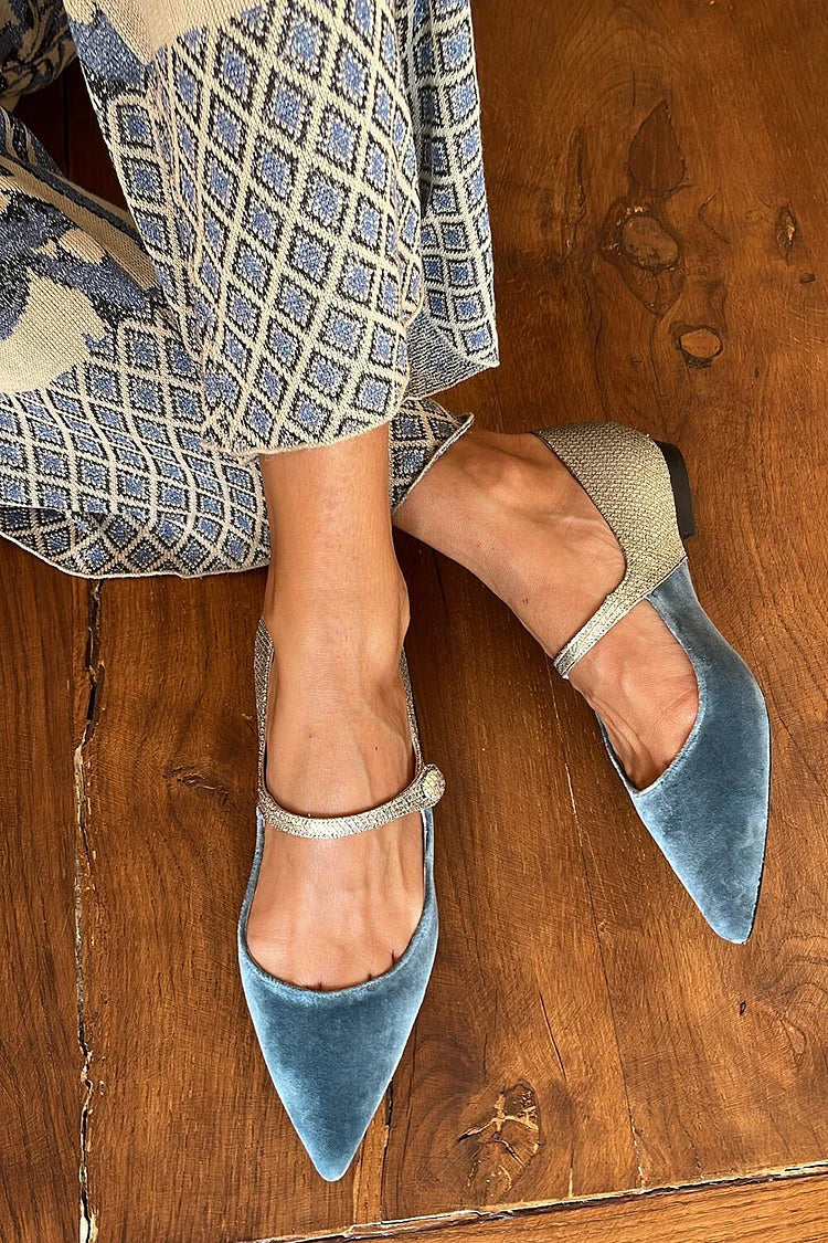 SCARPA A PUNTA CON CINTURINO - Montaracrest