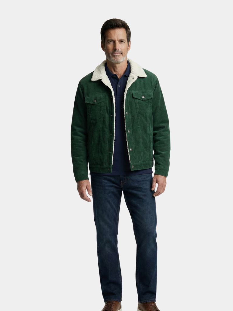 Montaracrest Sherpa corduroy jacket, heritage-style with cozy lining, featuring a classic collar and front button closure.