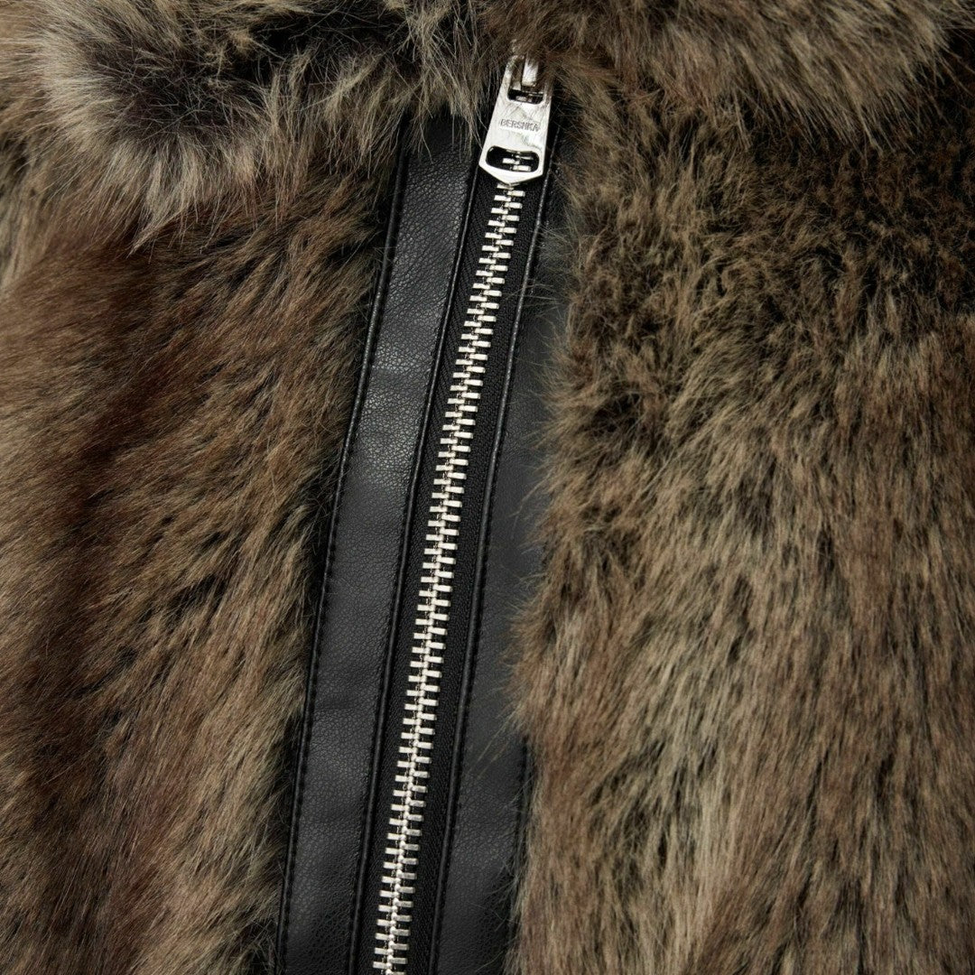 Montaracrest Amelia short synthetic fur jacket with chic urban style, shown in a close-up image highlighting the plush texture.