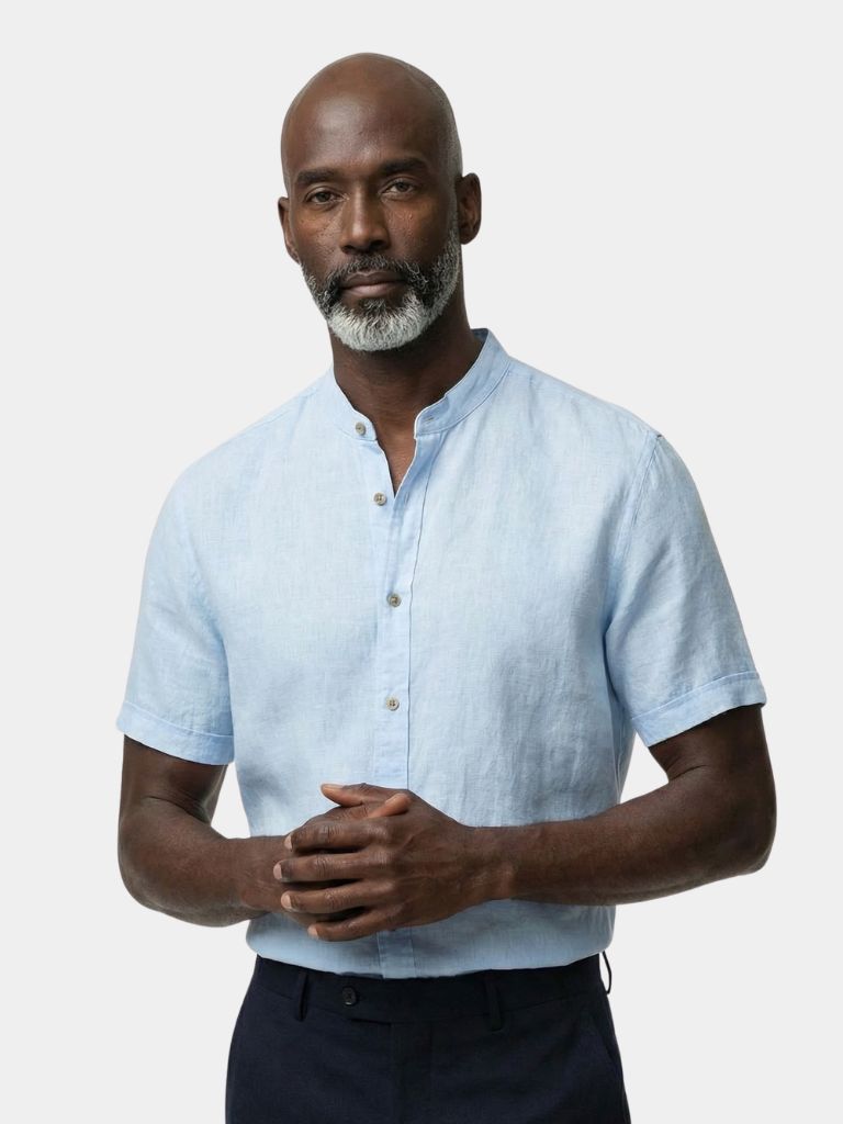 Montaracrest essential linen short-sleeve shirt, lightweight and breathable with a classic collar and relaxed fit.