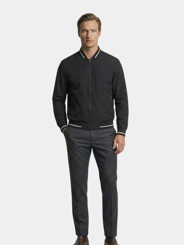 Montaracrest casual bomber jacket, men's jas with a sleek design, featuring a front zipper and ribbed cuffs.