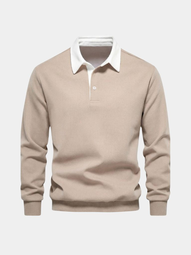 Montaracrest Polo Essenziale in classic polo style, featuring a collar and buttons, shown in a natural pose.