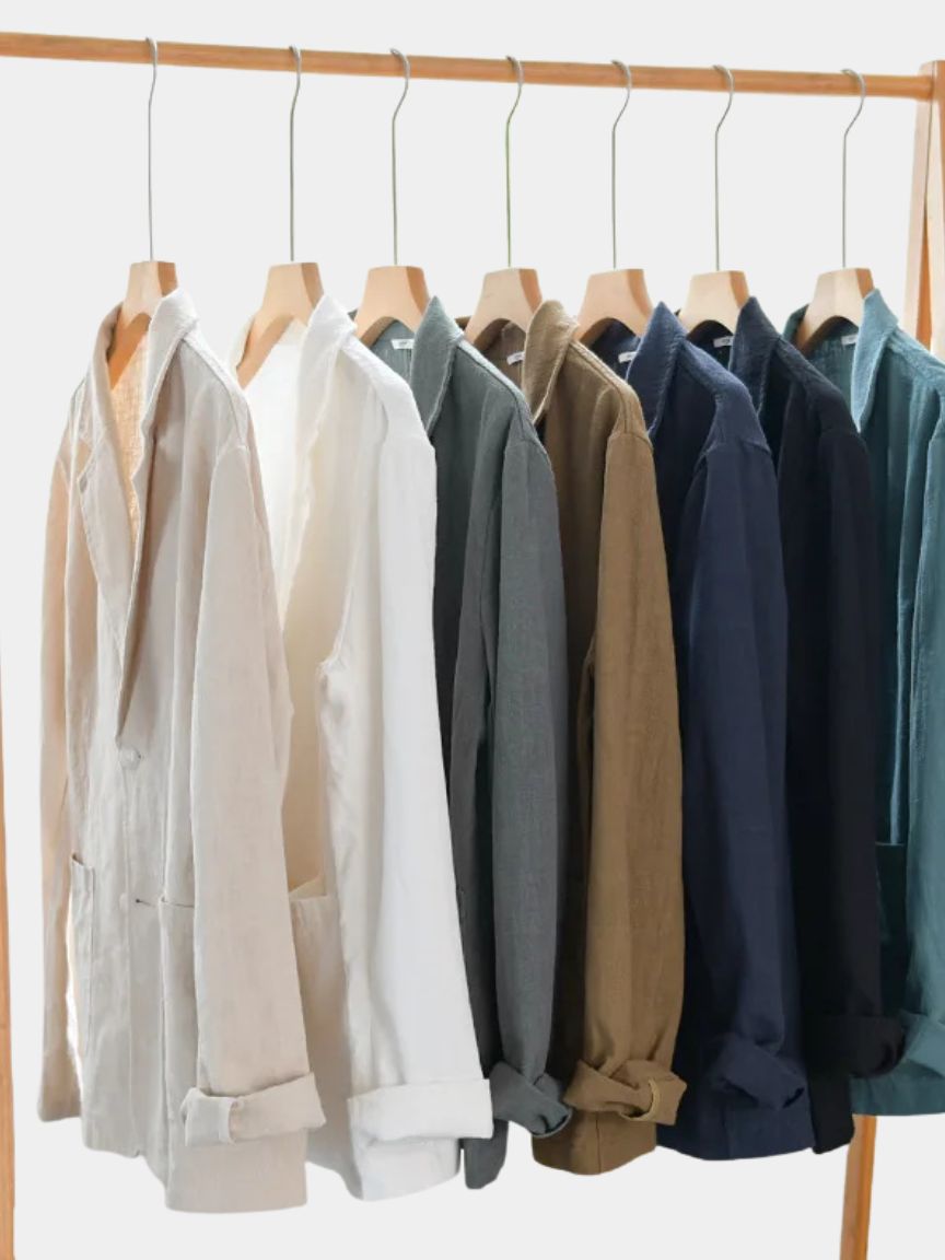 Lightweight linen blazer in the Oldbrook style by Montaracrest, shown in a neutral color with a tailored fit and classic lapel design.