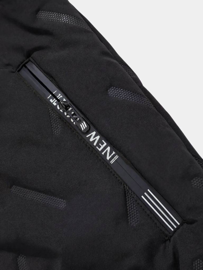 Montaracrest Premium Klassiek Sherpa winter jacket with cozy sherpa lining and stylish design, suitable for cold weather.