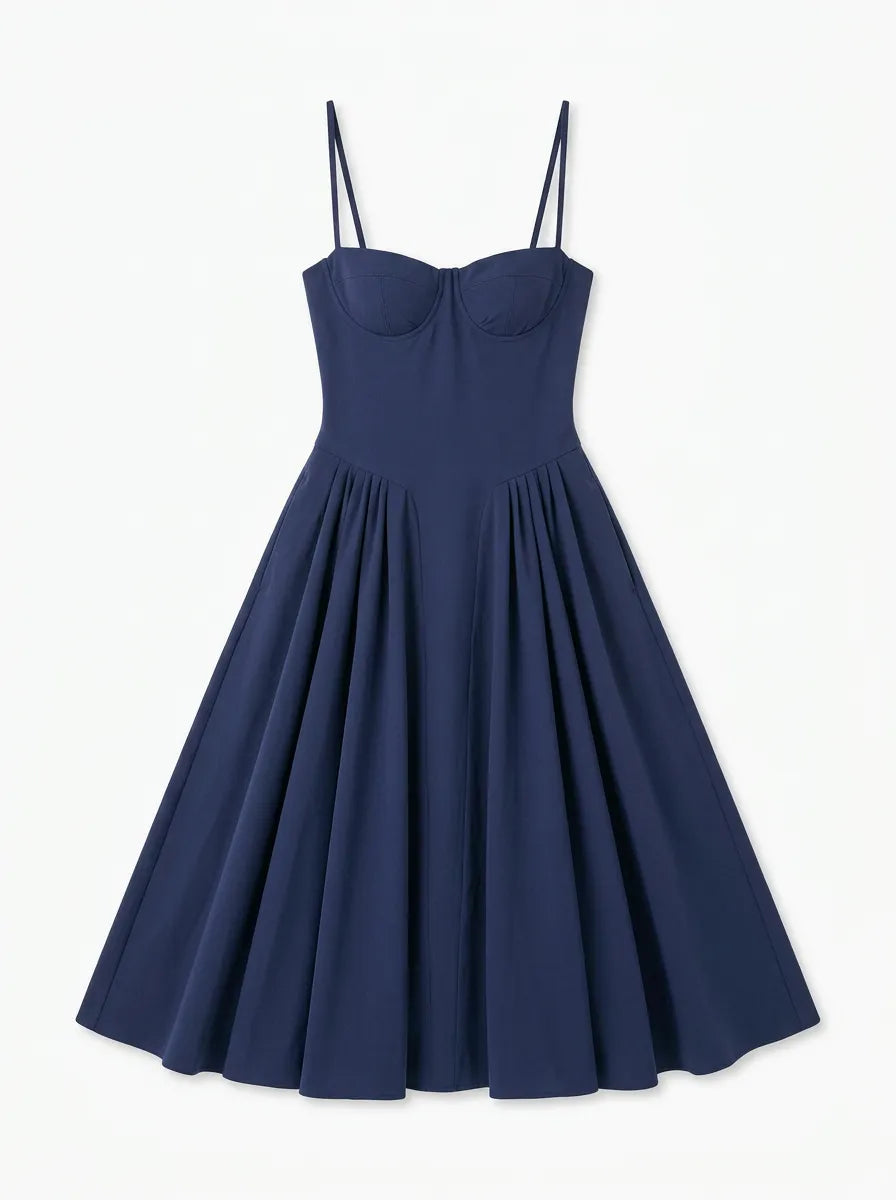 Elegant Montaracrest timeless outfit suitable for all occasions, featuring versatile and stylish design.
