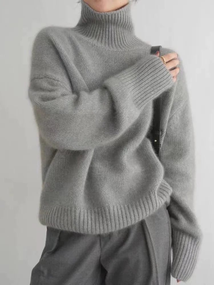 Isabella Maglione in Cashmere - Montaracrest