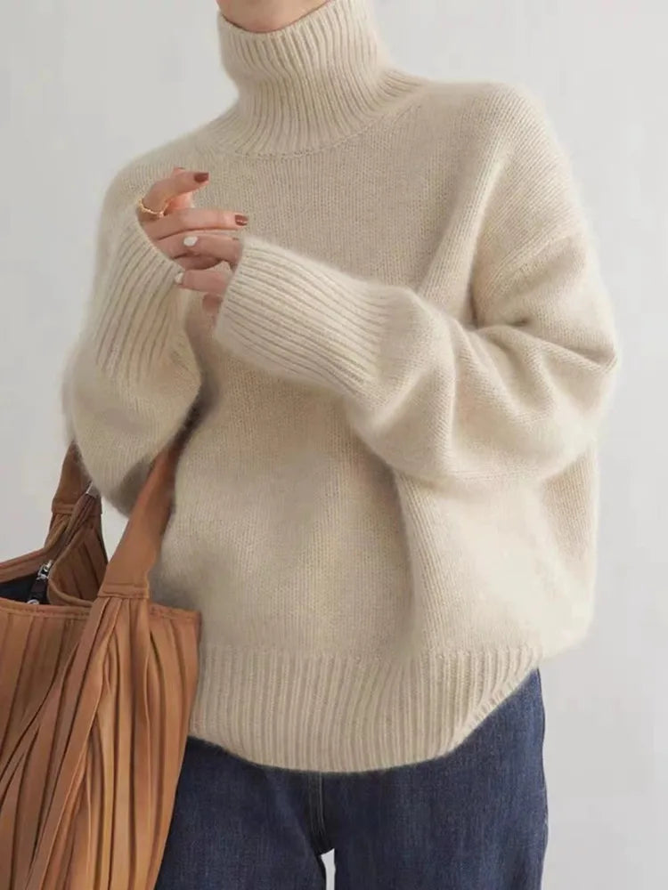 Isabella Maglione in Cashmere - Montaracrest