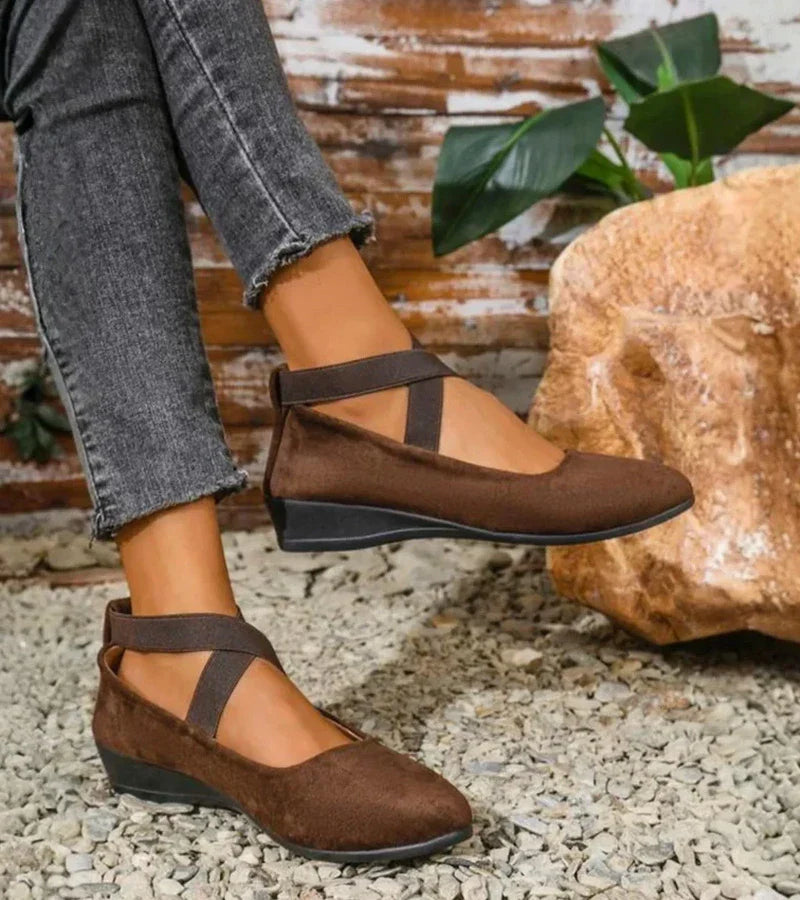 Vittoria | Ballerine chiuse con zeppa