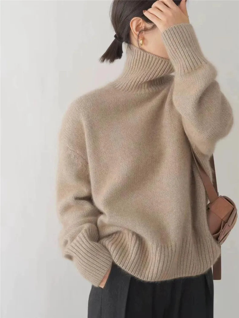Isabella Maglione in Cashmere - Montaracrest