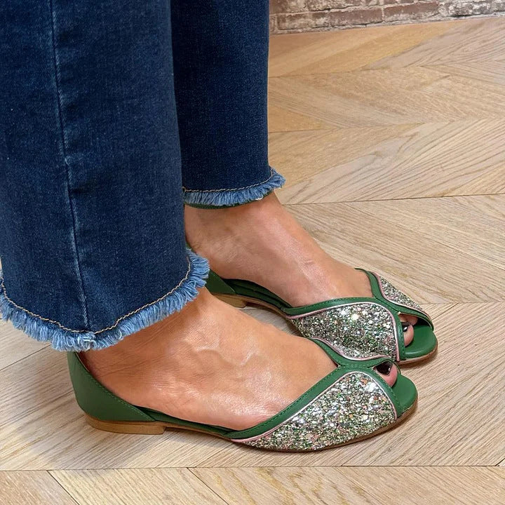 Montaracrest flat sandals with an ankle strap, featuring a comfortable design and stylish look, perfect for casual summer wear.