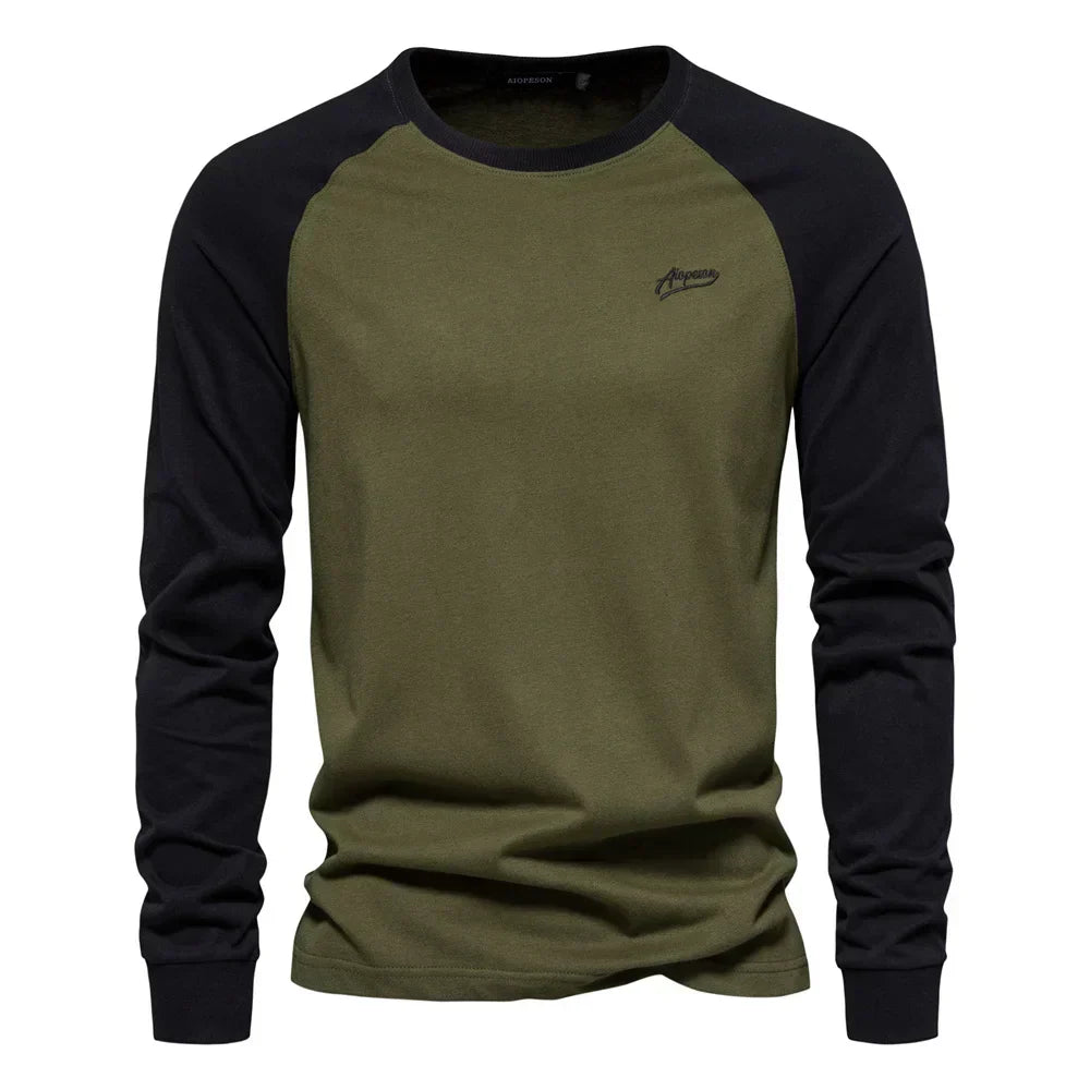 Montaracrest Lambert long sleeve raglan shirt in black with contrasting white sleeves, casual and comfortable fit.