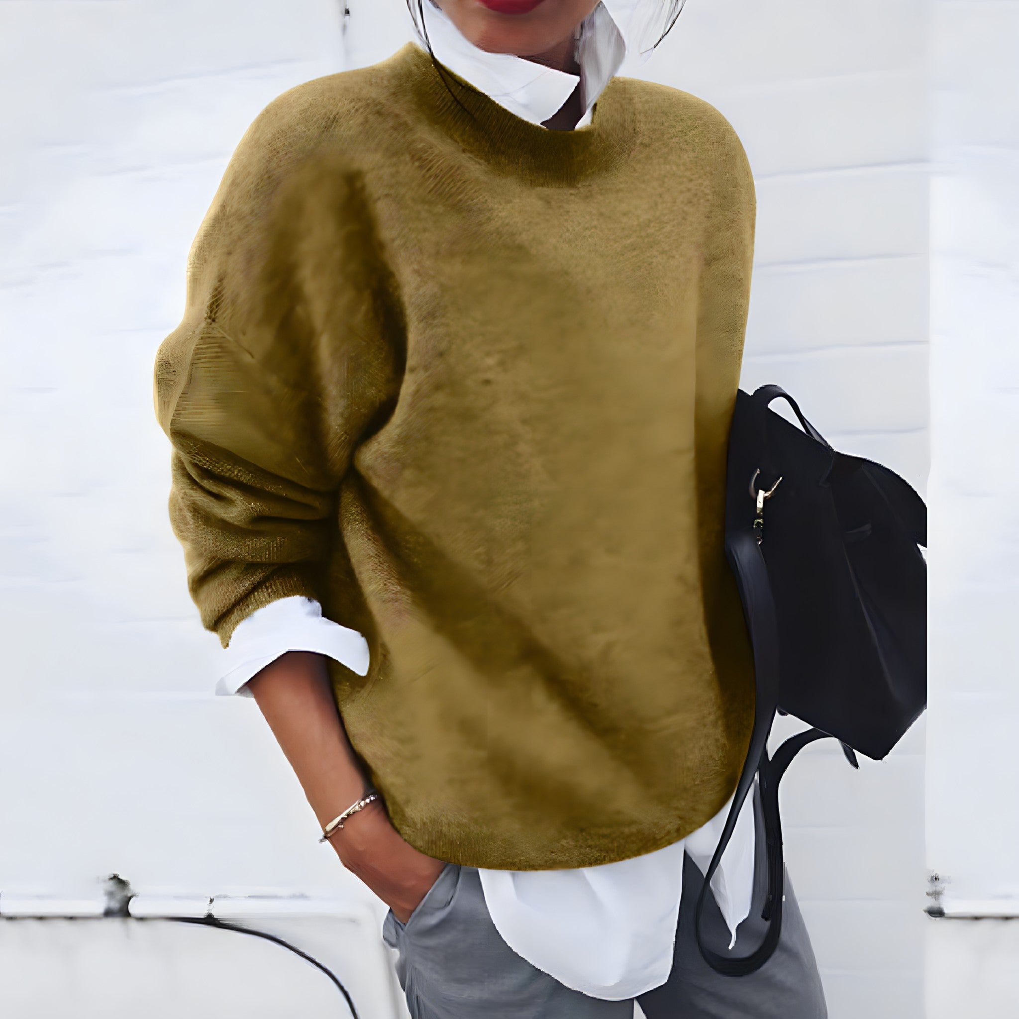Montaracrest Adrienne Cashmere sweater in neutral tones, close-up showing soft knit texture and stylish fit.