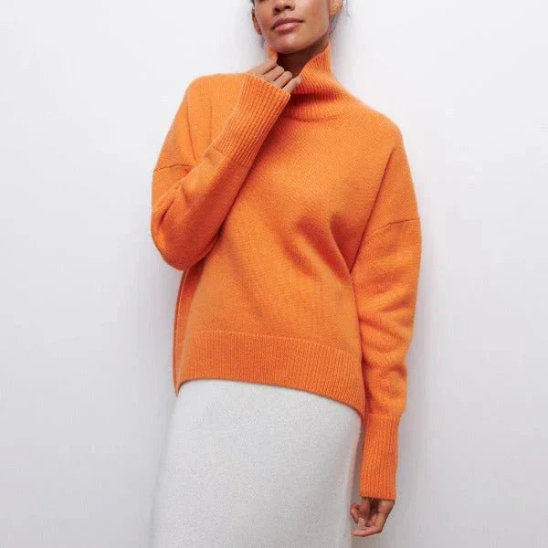 Amanda oversized dolcevita sweater by Montaracrest, featuring a cozy, relaxed fit in a soft knit fabric.