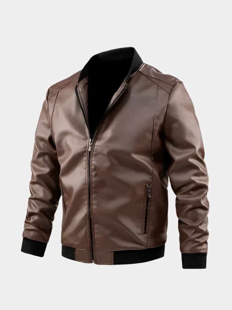 Montaracrest essential leather jacket, stylish men's jas with sleek design and smooth leather finish, front view.