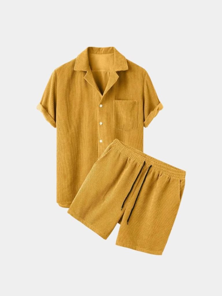 Montaracrest summer corduroy set with shorts and a shirt, featuring a minimalist design and a cross-crown detail.