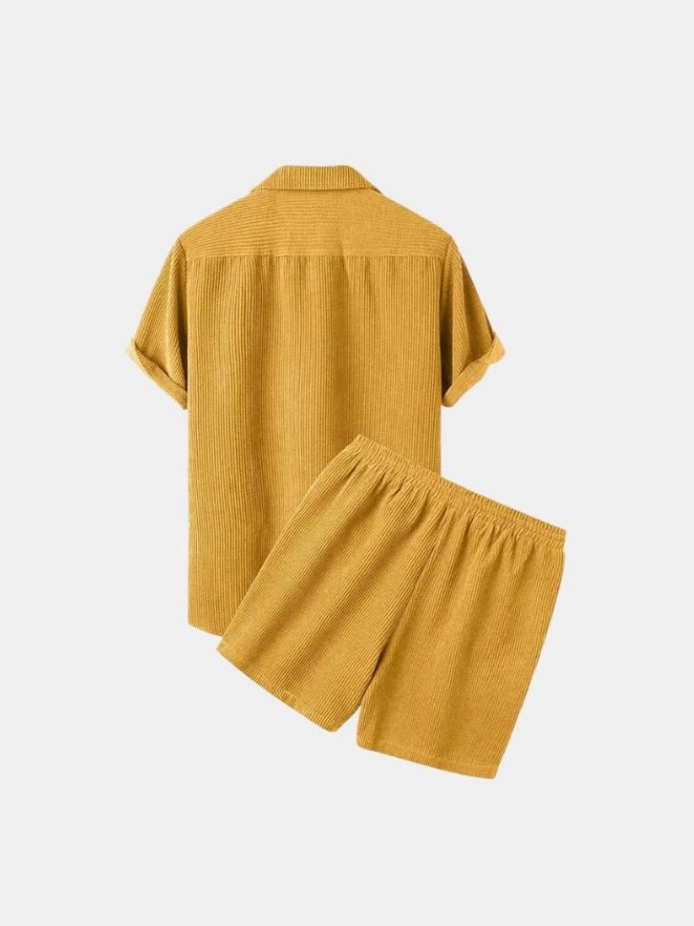 Minimalist Montaracrest corduroy summer set featuring shorts and a shirt, with a cross-crown detail on the fabric.