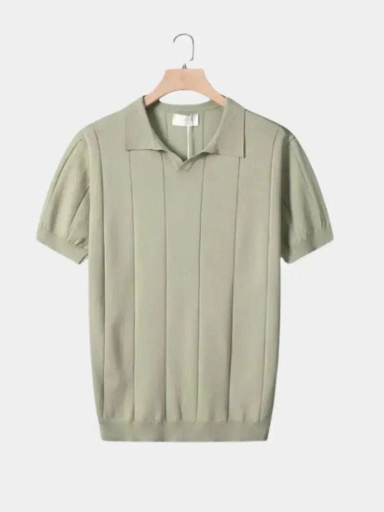 Montaracrest Portofino polo shirt with cross crown logo, featuring a classic collar and short sleeves, in a stylish casual design.