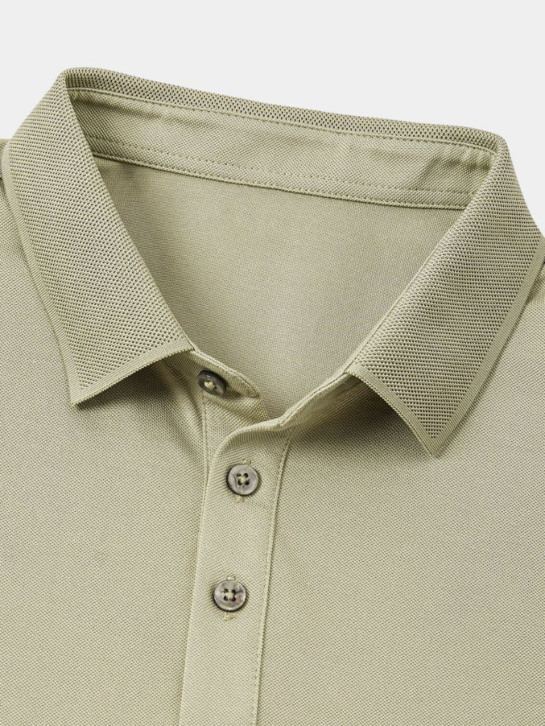 Montaracrest Polo Classica Senza Tempo, a timeless classic polo shirt with a subtle cross crown logo.