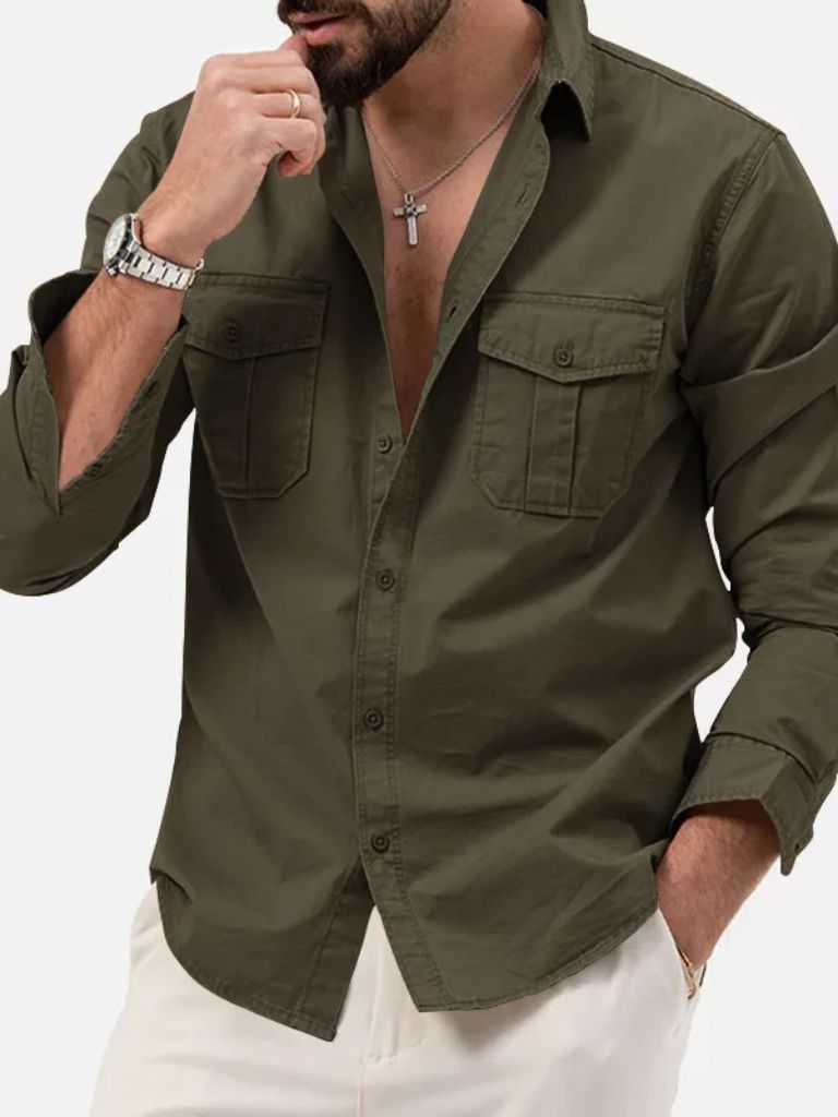 Montaracrest vintage long-sleeve shirt with a cross-crown design, a classic men's casual shirt in a timeless style.